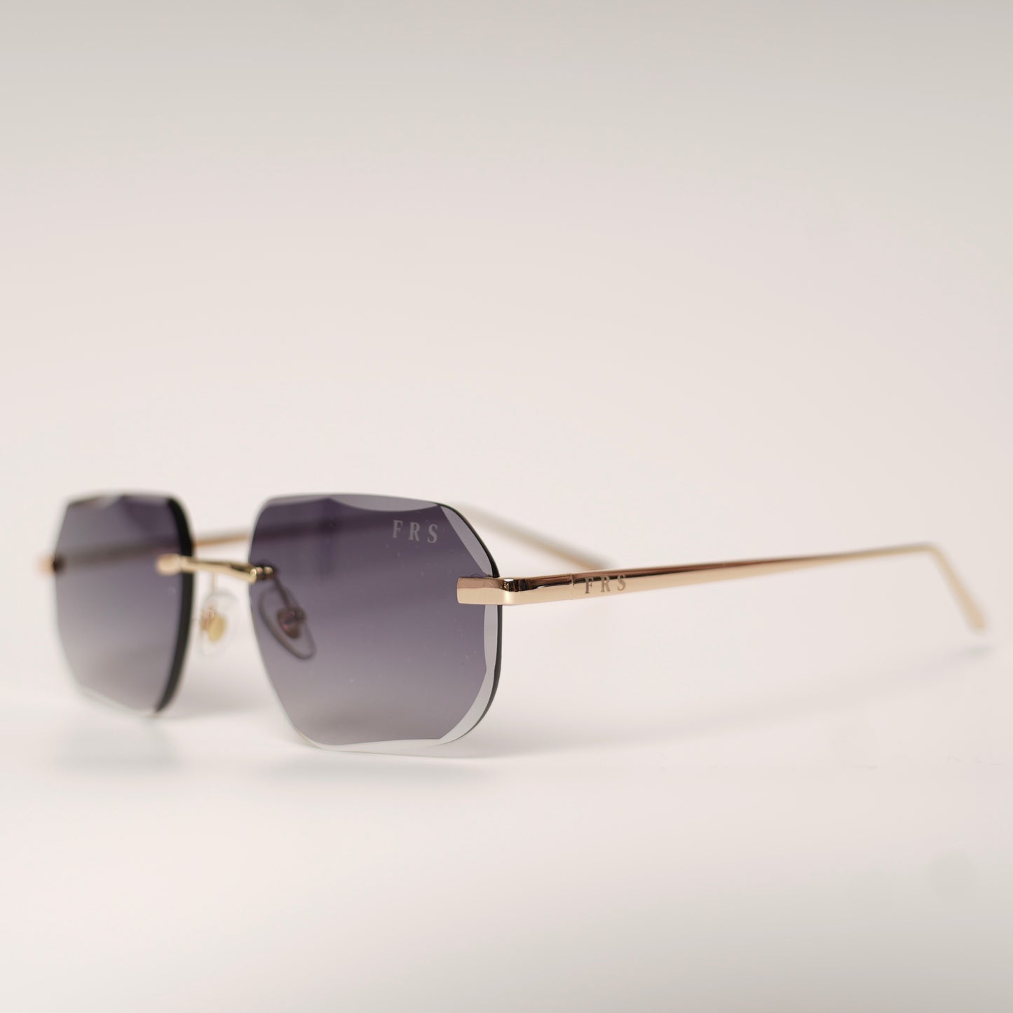 Carter - Black