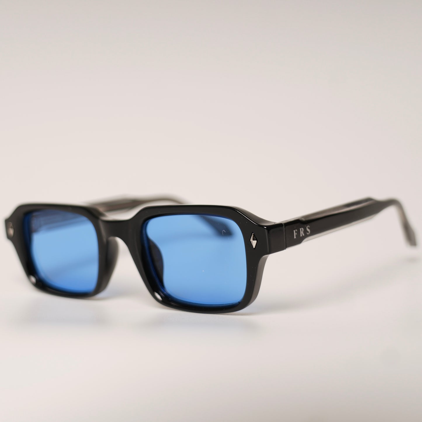 Wallace II - Deep Blue