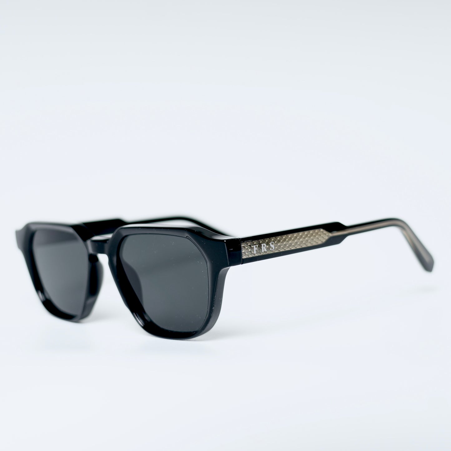 LUCCA - BLACK