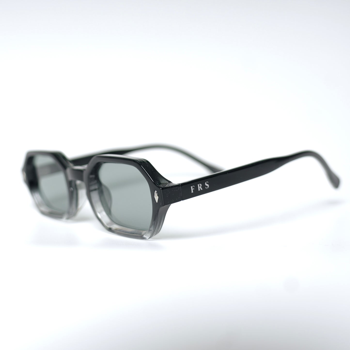 NINO - GRADIENT GREY