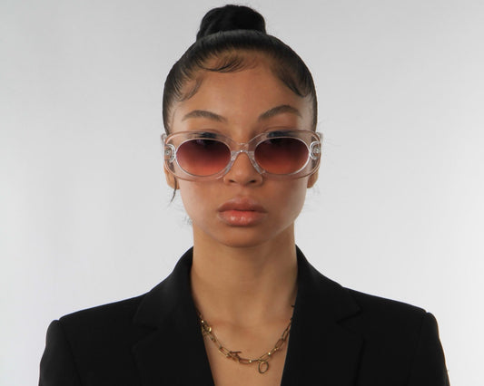Olivia - T